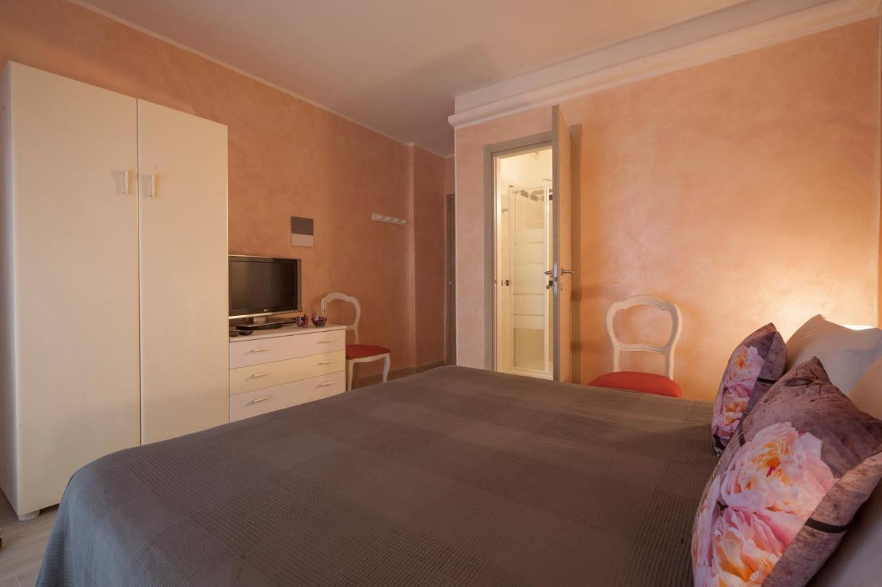 רומא Ela Guest House מראה חיצוני תמונה